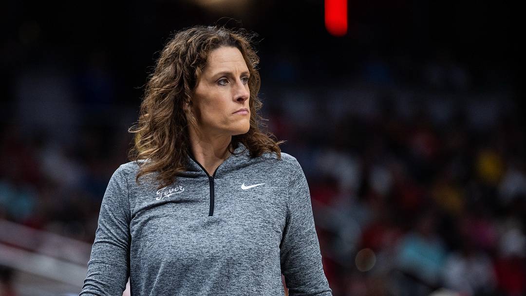 Jun 11, 2026; Indianapolis, Indiana, USA; Indiana Fever head coach Stephanie White in the first half against the Chicago Sky at Gainbridge Fieldhouse. Mandatory Credit: Trevor Ruszkowski-Imagn Images Jun 11, 2026; Indianapolis, Indiana, USA; Indiana Fever head coach Stephanie White in the first half against the Chicago Sky at Gainbridge Fieldhouse. Mandatory Credit: Trevor Ruszkowski-Imagn Images
