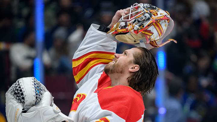 Calgary Flames v Vancouver Canucks
