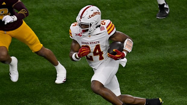 College football teams set for a slump in 2025