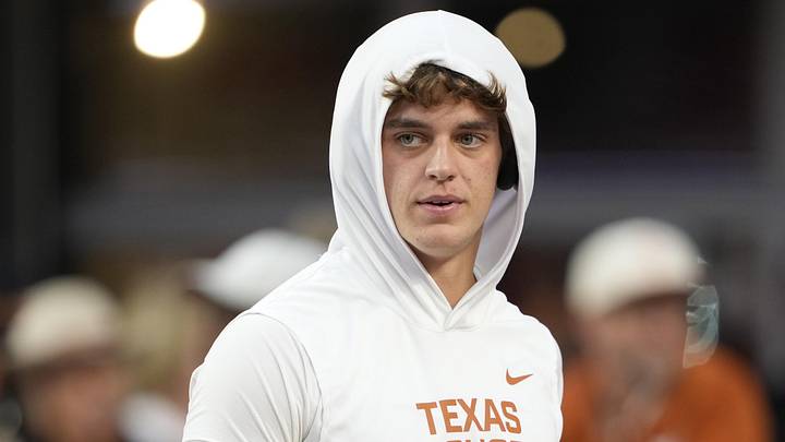 Texas Longhorns quarterback Arch Manning