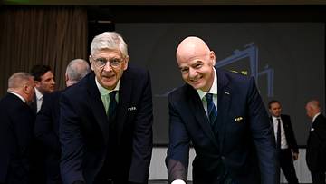 Arsene Wenger (li.) ist seit 2019 Teil des IFAB Arsene Wenger (li.) ist seit 2019 Teil des IFAB