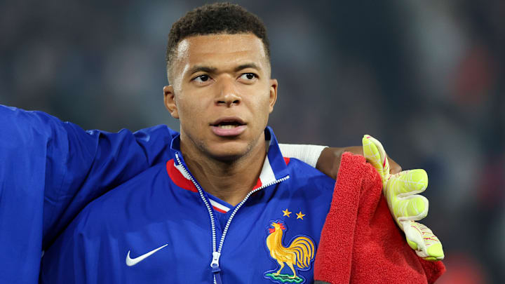 Kylian Mbappé et l'équipe de France affrontent l'Azerbaïdjan ce vendredi au Parc des Princes Kylian Mbappé et l'équipe de France affrontent l'Azerbaïdjan ce vendredi au Parc des Princes