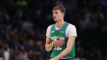 Milwaukee Bucks v Dallas Mavericks