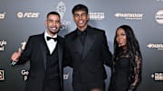 Lamine Yamal junto a sus padres Mounir Nasraoui y Sheila Ebana 