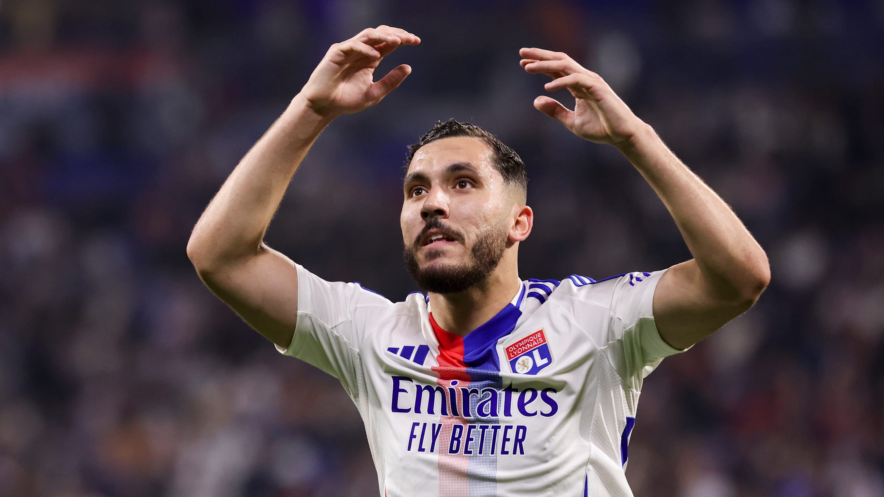 Equipe de France : Rayan Cherki dévoile l'exemple qu'il veut suivre en Bleu et c'est une légende du Real Madrid