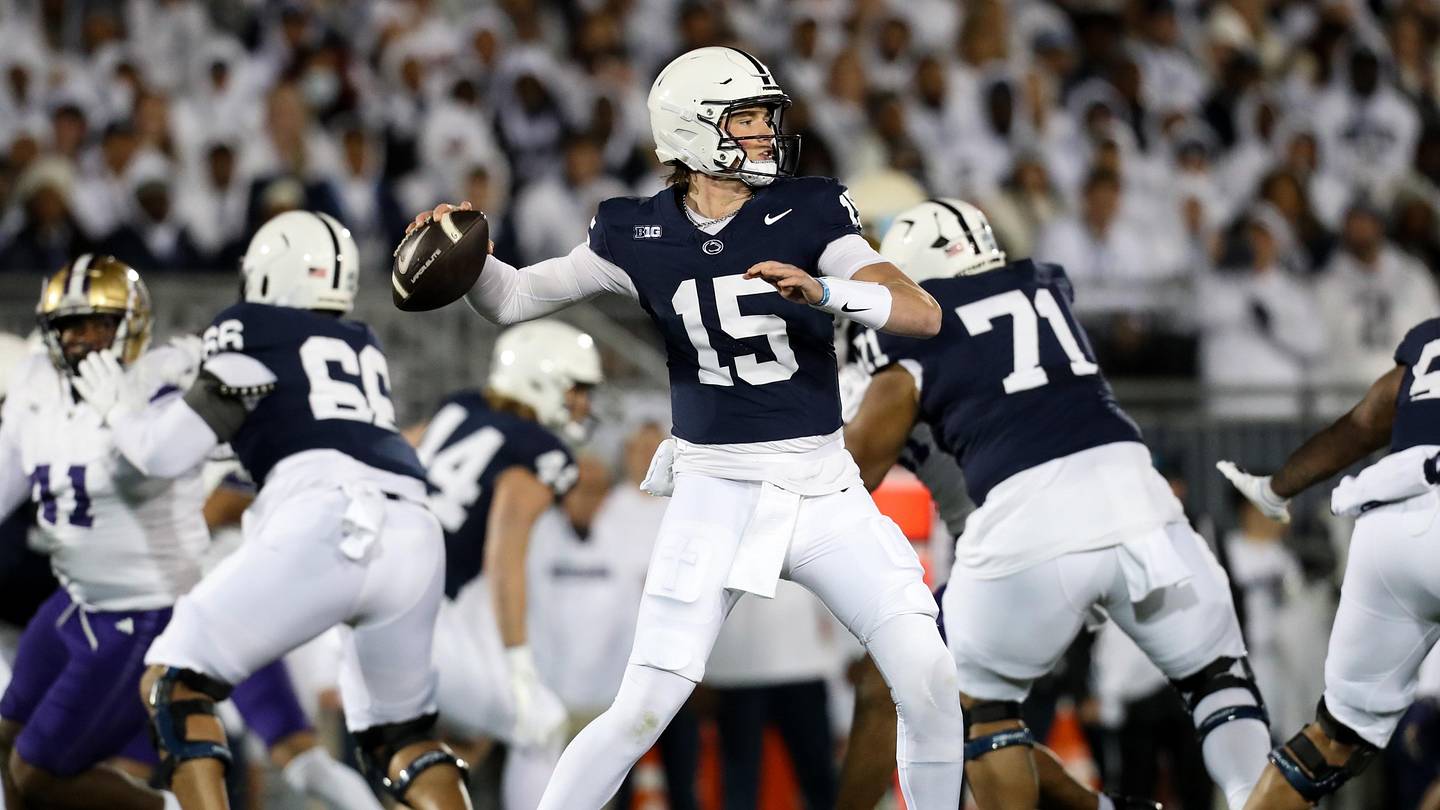 Penn State Plays a Nearly Perfect First Half, Opening Huge Lead on Washington