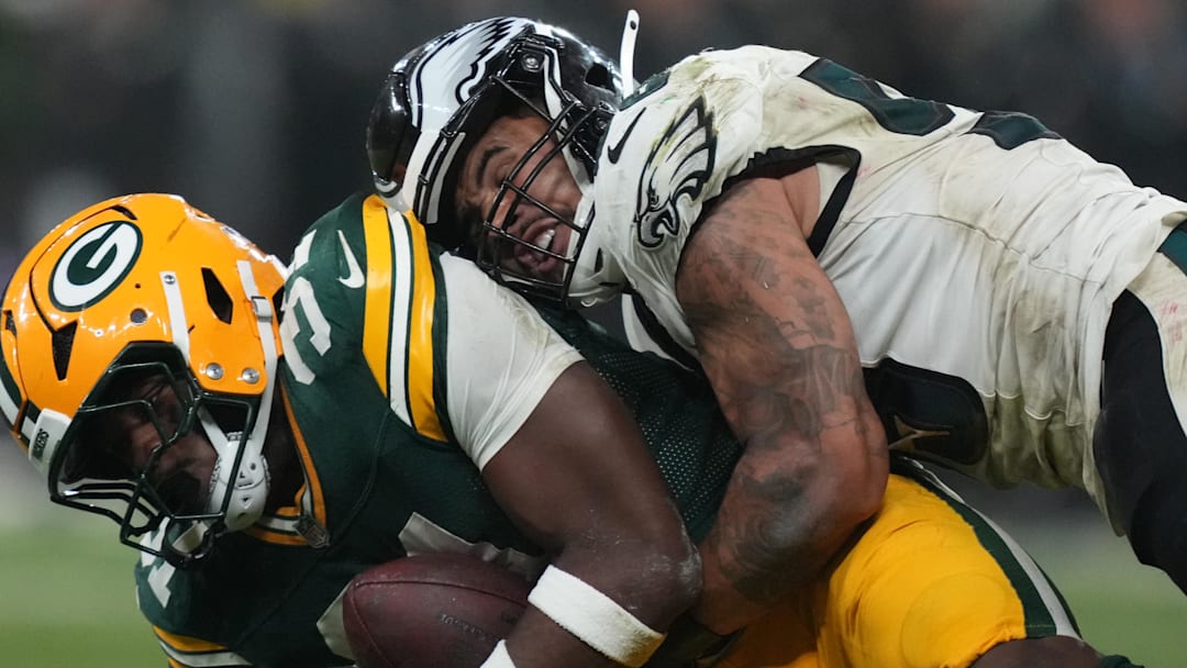 Philadelphia Eagles linebacker Zack Baun (53) tackles Green Bay Packers running back Emanuel Wilson last year in Brazil.