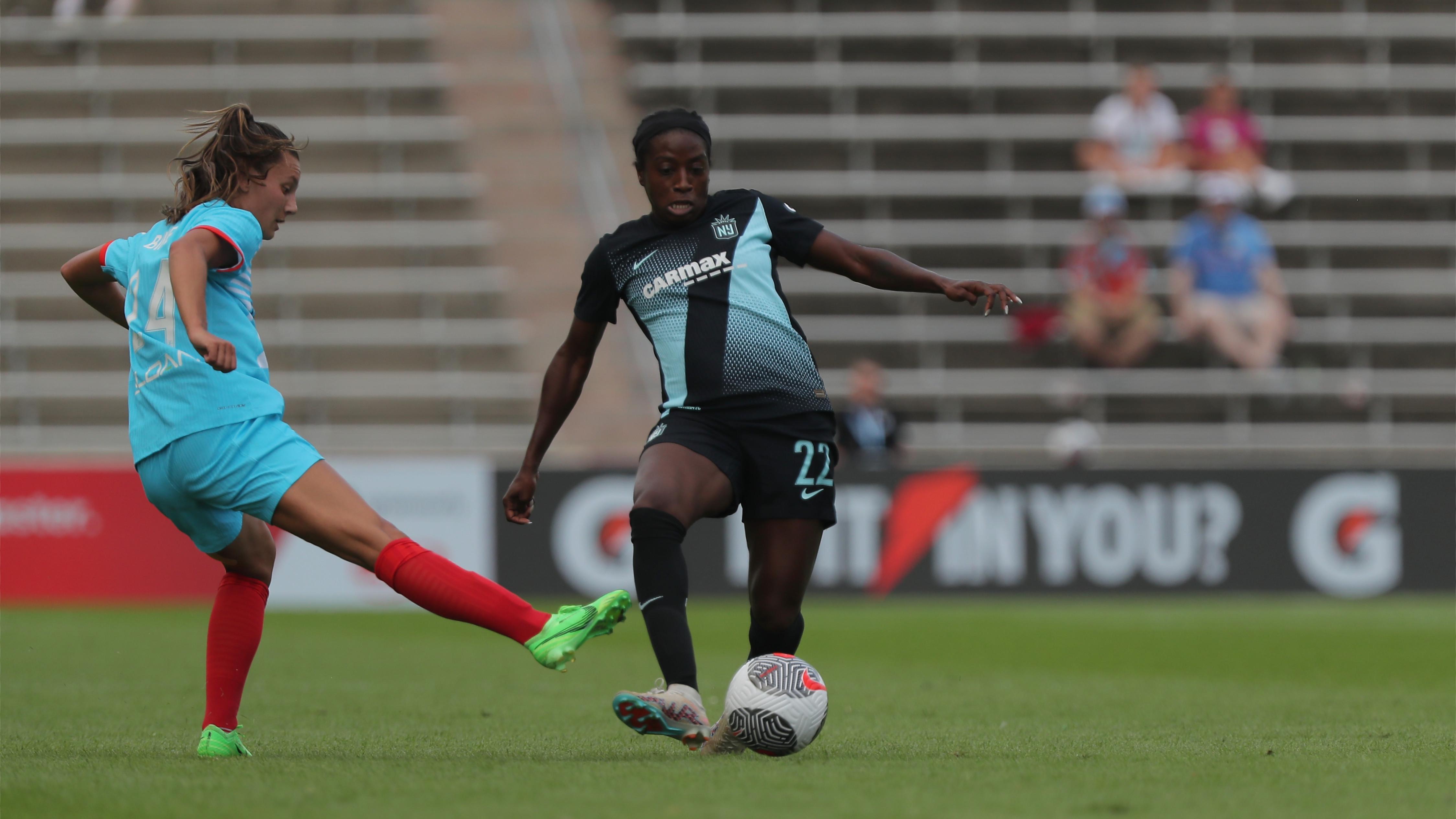 Mandy Freeman is not going anywhere as Gotham FC player signs new contract