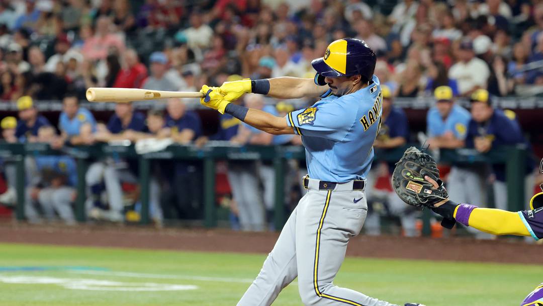 Jul 3, 2026; Phoenix, Arizona, USA; Milwaukee Brewers third baseman David Hamilton against the Arizona Diamondbacks at Chase Field. Mandatory Credit: Mark J. Rebilas-Imagn Images Jul 3, 2026; Phoenix, Arizona, USA; Milwaukee Brewers third baseman David Hamilton against the Arizona Diamondbacks at Chase Field. Mandatory Credit: Mark J. Rebilas-Imagn Images