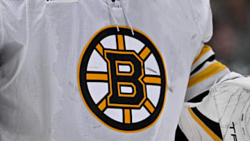 Nov 14, 2024; Dallas, Texas, USA; A view of the Bruins logo on the jersey of Boston Bruins goaltender Jeremy Swayman (1) during the game between the Dallas Stars and the Boston Bruins at the American Airlines Center. Mandatory Credit: Jerome Miron-Imagn Images