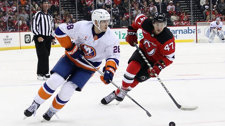 New York Islanders v New Jersey Devils