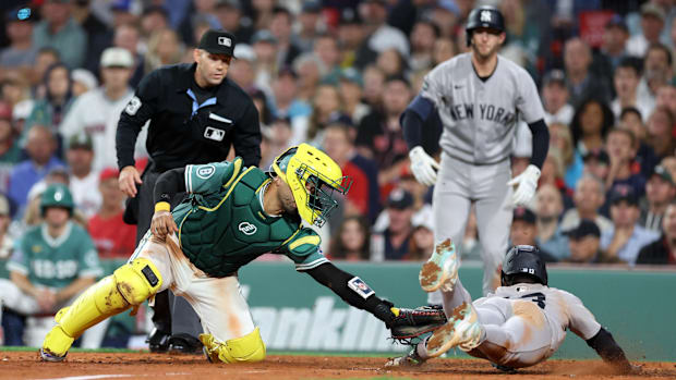 Carlos Narvaez, Jazz Chisholm Jr.