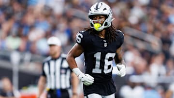 Tennessee Titans v Las Vegas Raiders