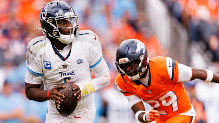Tennessee Titans v Denver Broncos