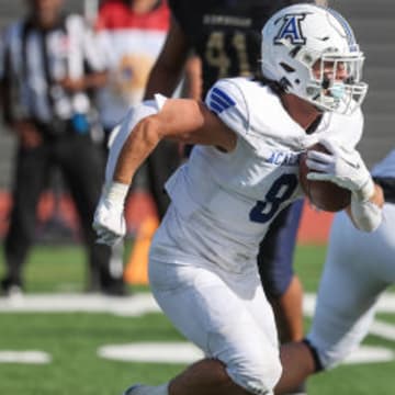 Acalanes, shown here in its state-championship win over Birmingham in December at Saddleback College, found a Friday opponent after its game with Reno Galena cancelled to do the Davis Fires. 