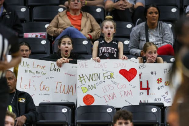 high school girls basketball; St. Louis