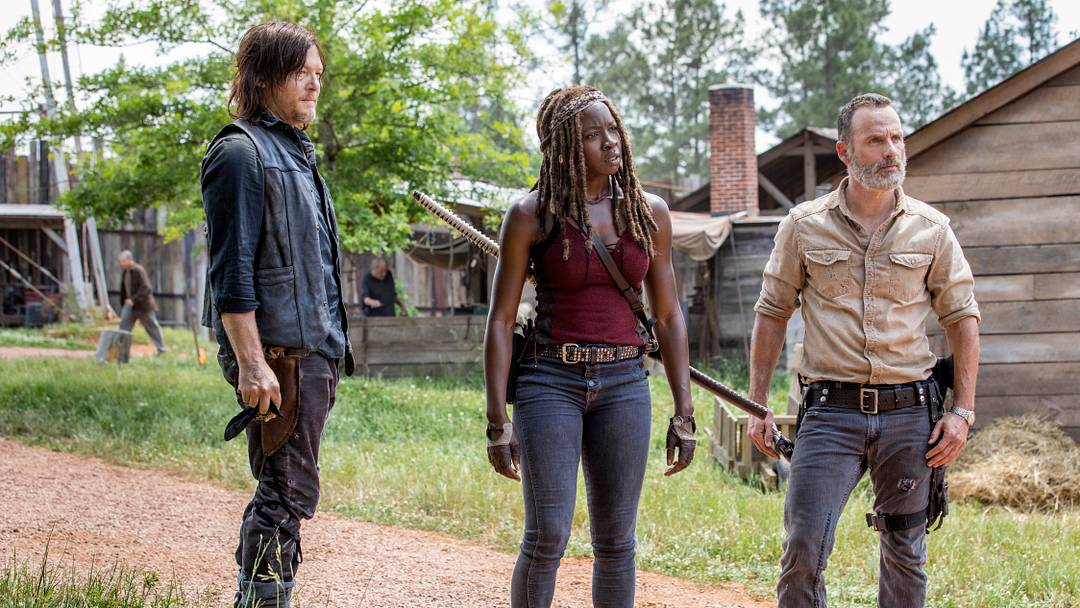 Norman Reedus as Daryl Dixon, Andrew Lincoln as Rick Grimes, Danai Gurira as Michonne - The Walking Dead _ Season 9, Episode 1 Norman Reedus as Daryl Dixon, Andrew Lincoln as Rick Grimes, Danai Gurira as Michonne - The Walking Dead _ Season 9, Episode 1