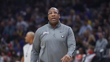 Mike Brown, Sacramento Kings