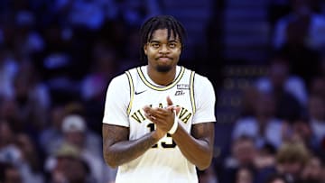 Hart Dropped 20 PTS vs Blue Demons (in standout performance)