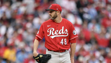 Cincinnati Reds v Philadelphia Phillies