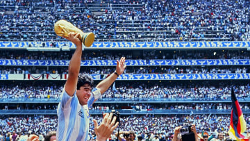 Diego Maradona fait partie des meilleurs sud-américains de l'histoire du football.