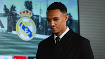 Trent Alexander-Arnold wurde als neuer Real-Star vorgesellt
