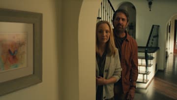 NO GOOD DEED. (L to R) Lisa Kudrow as Lydia and Ray Romano as Paul in Episode 105 of No Good Deed