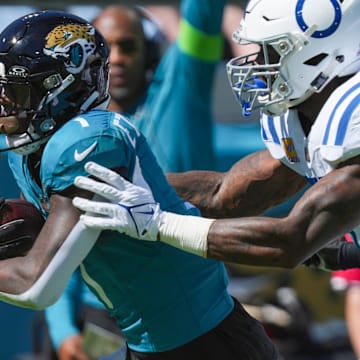 Indianapolis Colts linebacker Shaquille Leonard (53) tries to chase down Jacksonville Jaguars running back Travis Etienne Jr. (1) who scores a touchdown immediately after a teammate   s fumble recovery during game action at EverBank Stadium on Sunday, Oct 15, 2023, in Jacksonville.