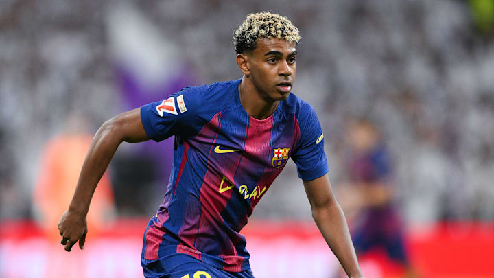 Lamine Yamal - FC Barcelone Lamine Yamal - FC Barcelone
