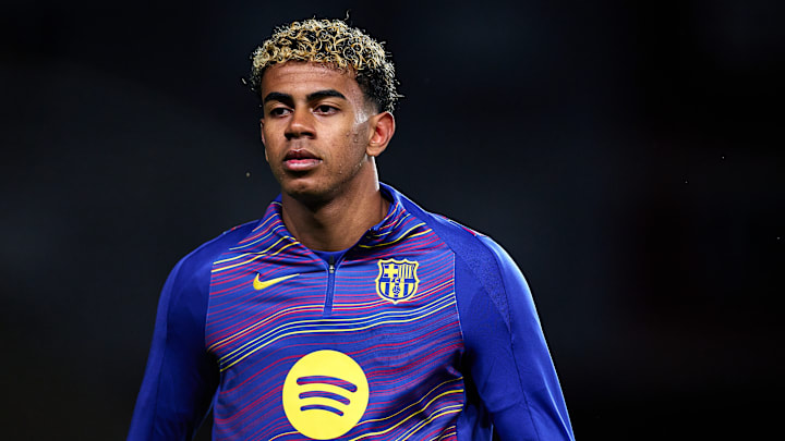 Lamine Yamal n'a que 18 ans. Lamine Yamal n'a que 18 ans.