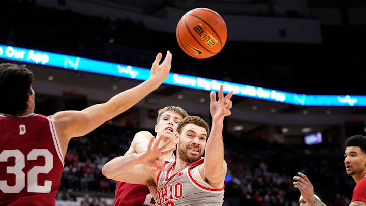 Feb 6, 2024; Columbus, Ohio, USA; Ohio State Buckeyes forward Jamison Battle (10) fights for a