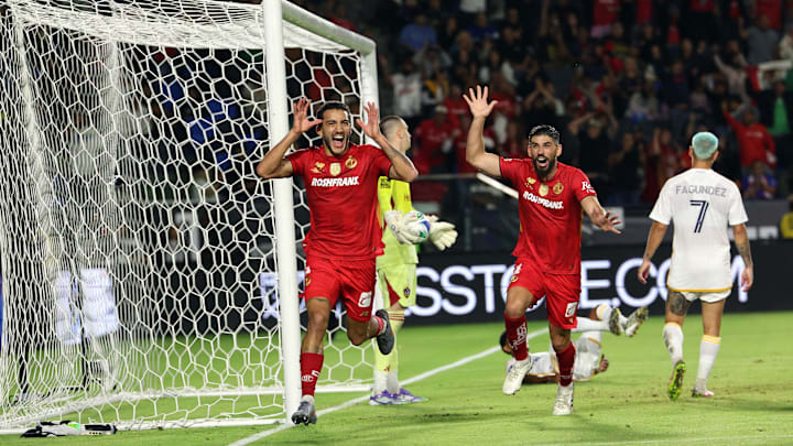 Toluca ganó en los últimos minutos gracias a un gol de Pereira