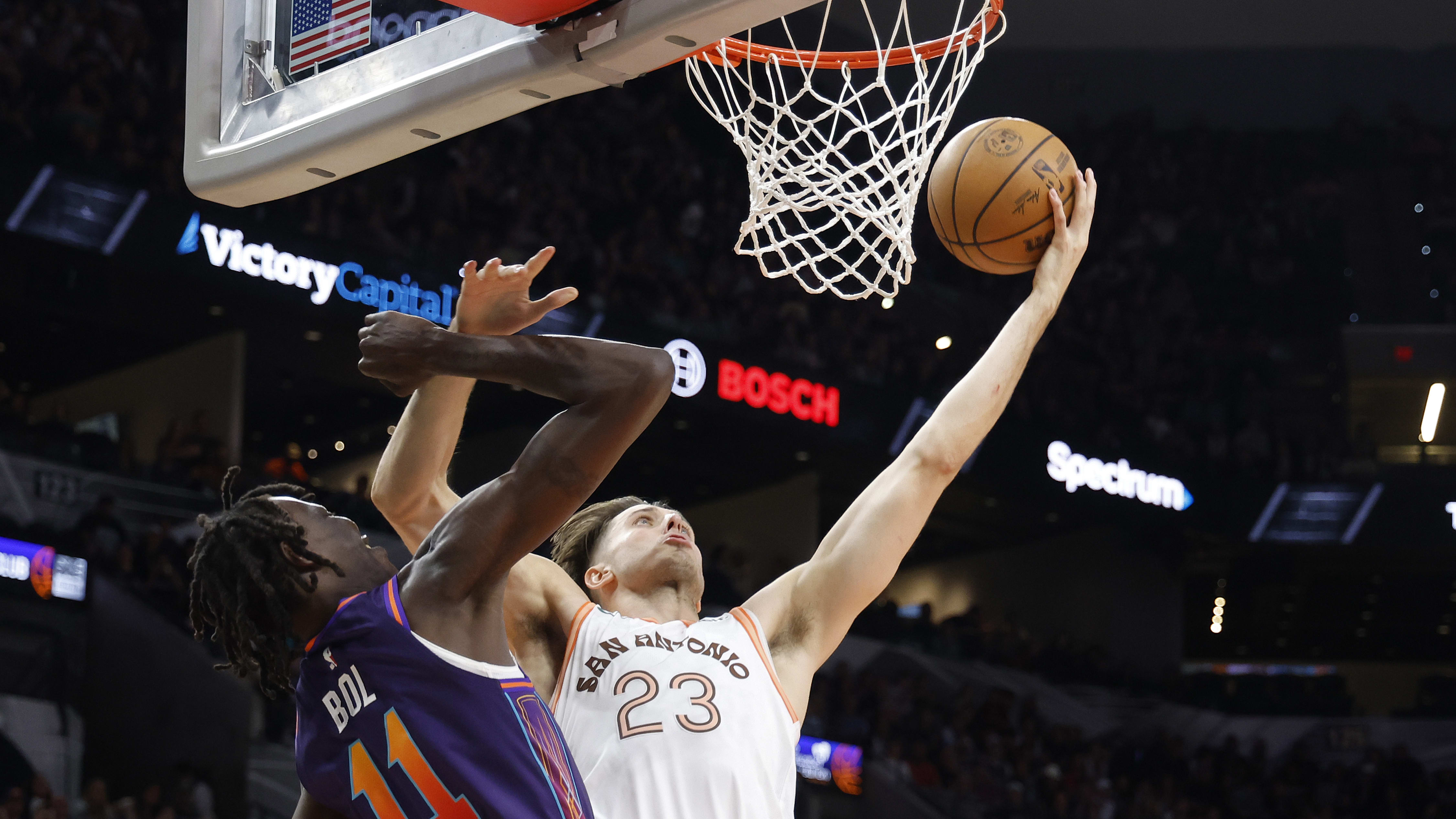 Zach Collins, Bol Bol