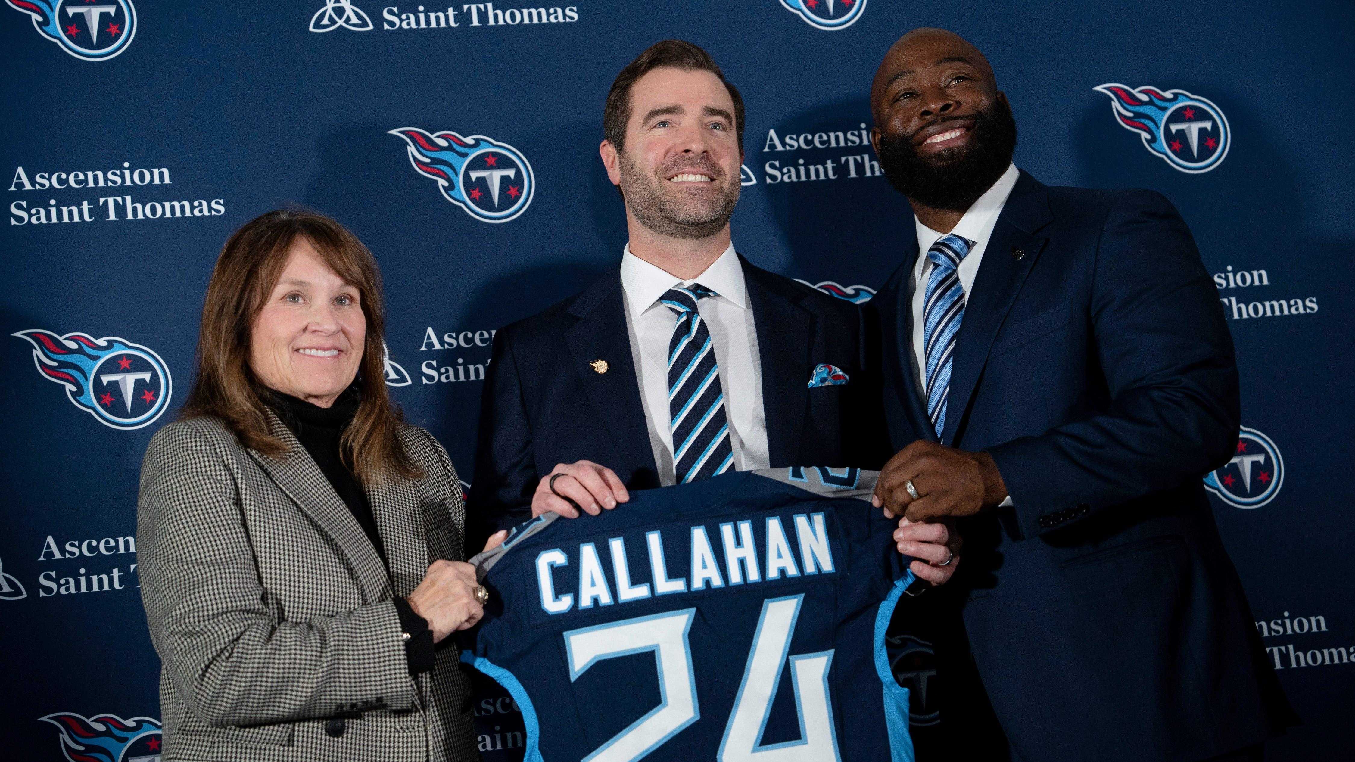 2025 NFL Mock Draft has Titans pairing Hall of Fame QB with dynamic WR