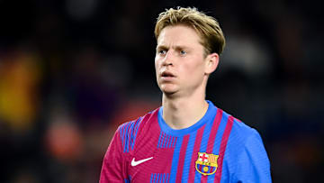 De Jong pode ser negociado pelo Barcelona