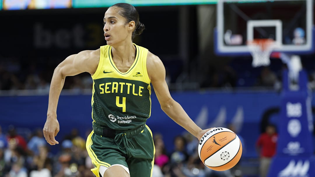 Jul 24, 2025; Chicago, Illinois; Seattle Storm guard Skylar Diggins (4) brings the ball up court against the Chicago Sky during the second half at Wintrust Arena. 