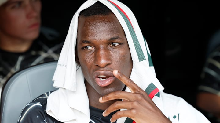Nicolas Jackson soll zum FC Bayern wechseln Nicolas Jackson soll zum FC Bayern wechseln
