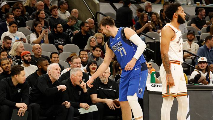 Dallas Mavericks v San Antonio Spurs