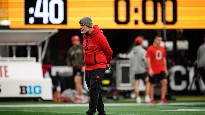 Jim Knowles may be Tennessee's biggest uncertainty during the 2026 College Football season, writes one analyst