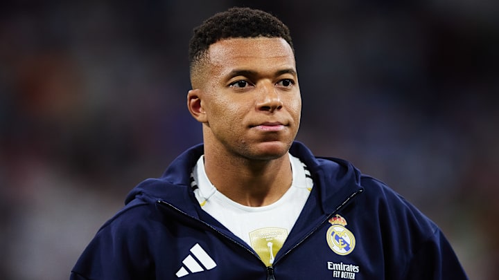 Kylian Mbappé is battling an ankle problem.