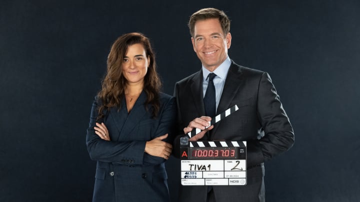 L-R Cote de Pablo as Ziva David and Michael Weatherly as Tony Dinozzo for NCIS: Tony & Ziva Season 1, streaming on Paramount+. Photo Credit: Marcell Piti/Paramount+