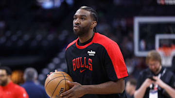 Chicago Bulls v Sacramento Kings