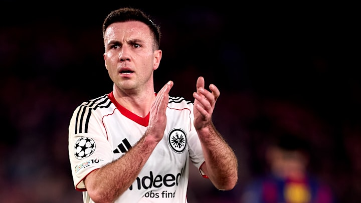 Mario Götze verpasst das Duell mit dem HSV