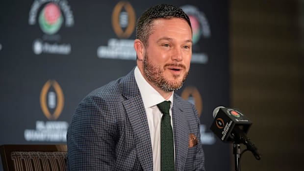 Oregon Ducks head coach Dan Lanning speaks during a Rose Bowl press conference in Los Angeles on Dec. 31, 2024