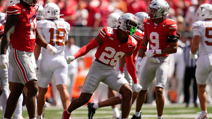 Ohio State Buckeyes safety Leroy Roker III is pushing Duke Blue Devils transfer Terry Moore during spring practice so far
