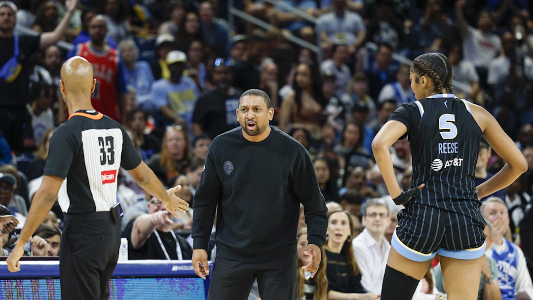 Jun 17, 2025; Chicago, Illinois, USA; Chicago Sky head coach Tyler Marsh reacts after receiving a technical foul during the second half of a WNBA game against the Washington Mystics at Wintrust Arena. Mandatory Credit: Kamil Krzaczynski-Imagn Images Jun 17, 2025; Chicago, Illinois, USA; Chicago Sky head coach Tyler Marsh reacts after receiving a technical foul during the second half of a WNBA game against the Washington Mystics at Wintrust Arena. Mandatory Credit: Kamil Krzaczynski-Imagn Images