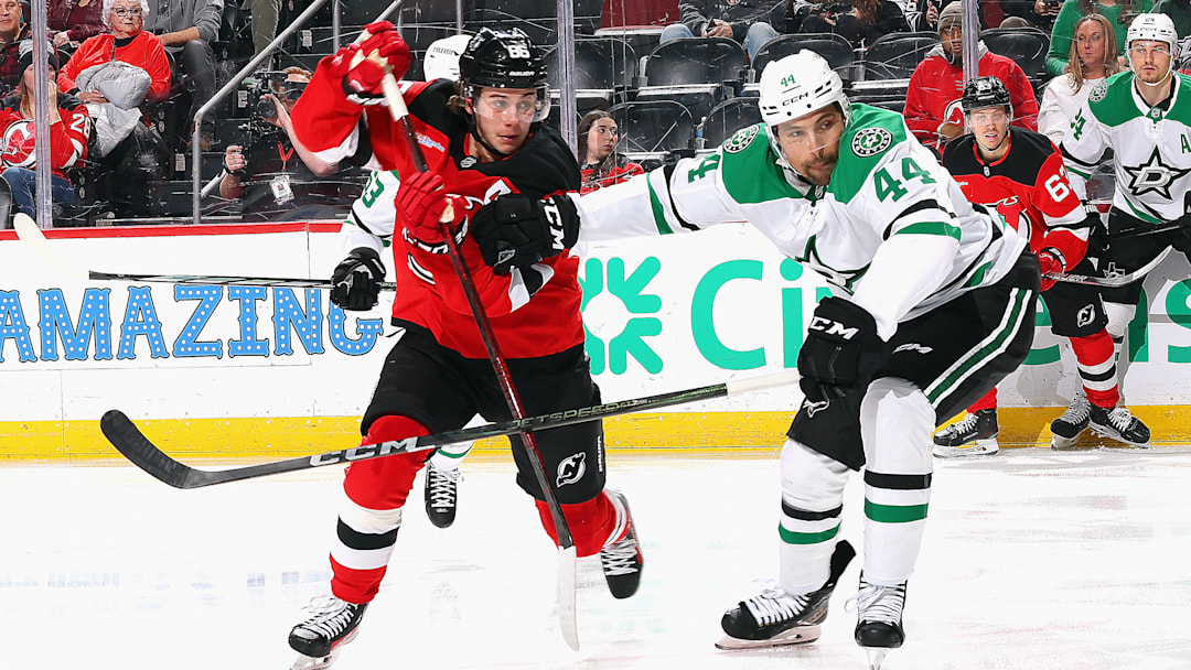 Dallas Stars v New Jersey Devils