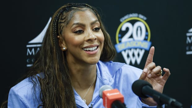 Former Chicago Sky star Candace Parker sees her WNBA postseason marks get eclipsed by the Phoenix Mercury's DeWanna Bonner.