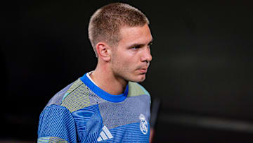 Franco Mastantuono n'a pas encore convaincu au Real Madrid. Franco Mastantuono n'a pas encore convaincu au Real Madrid.