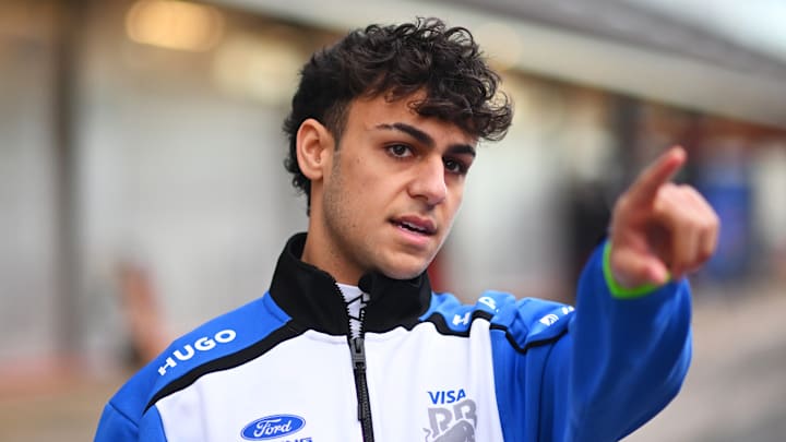 Lindblad, único debutante en la F1 2026